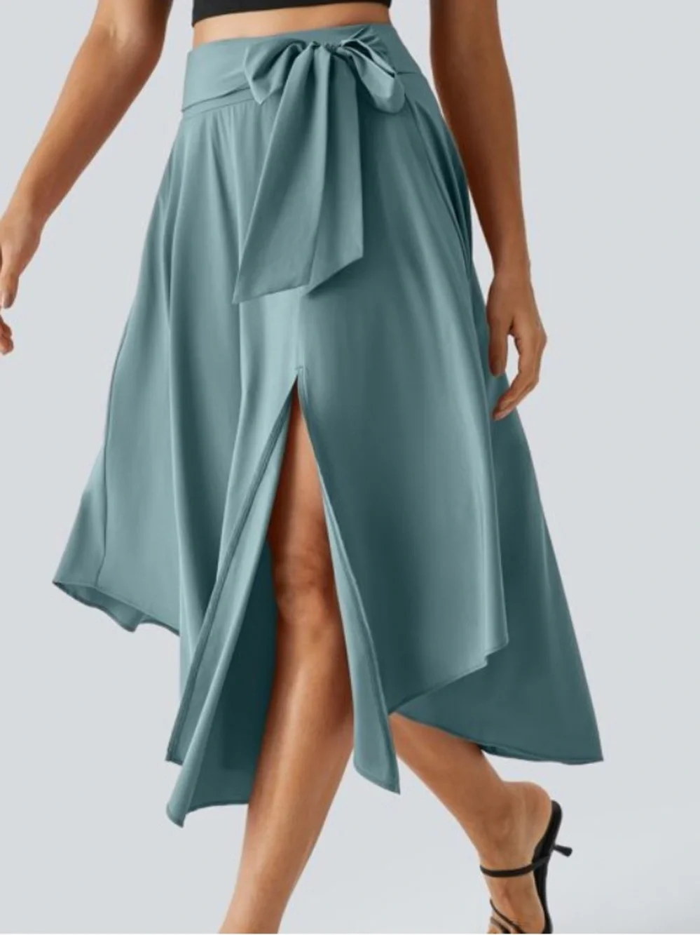 NWOT Halara Breezeful High waisted side Tie 2 in 1 curved hem flowy quick-dri H1